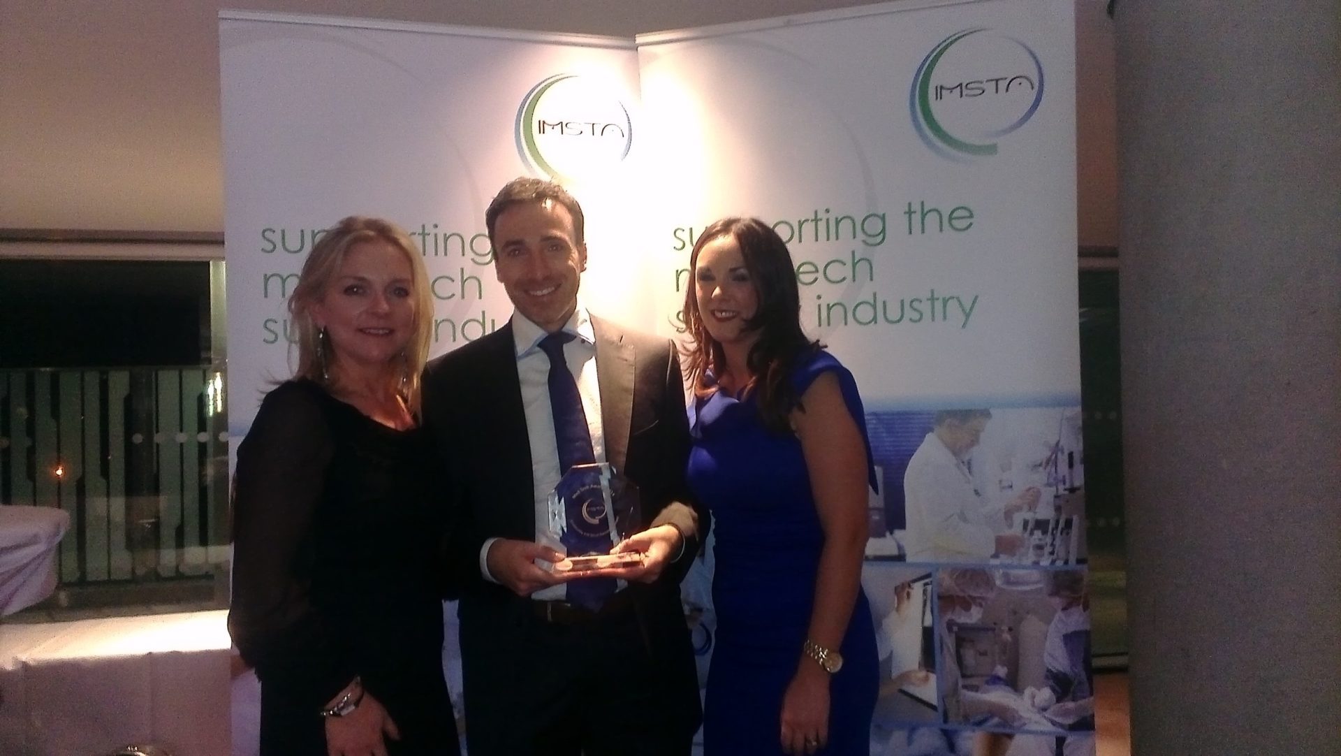 Pictured: Michelle Condell of Bayer, Gary Brady of Diabetes Ireland and Donna McCormick of Medtronic.